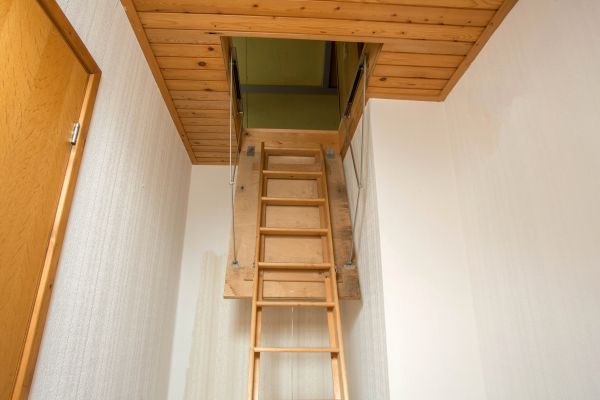 Cost of Attic Ladder Replacement in Arlington Heights