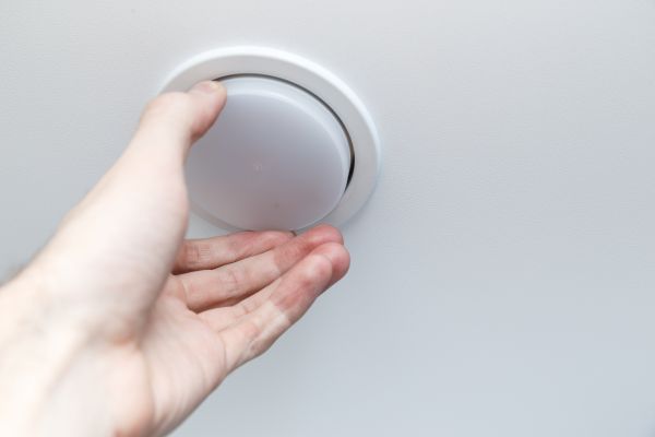 Cost of Ceiling Light Bulb Replacement in Arlington Heights