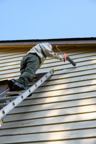 Cost of Exterior Caulking in Arlington Heights
